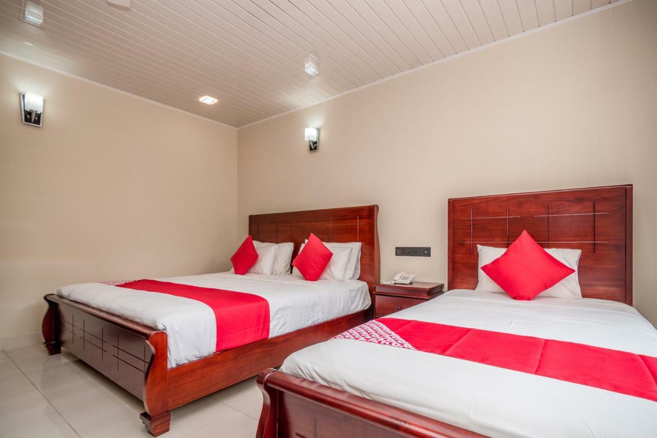 فندق Janora Hills كاندي المظهر الخارجي الصورة